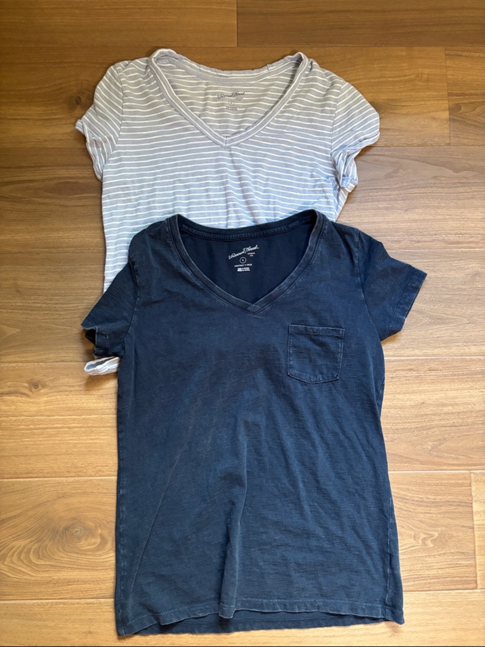 Universal Thread V Neck Bundle